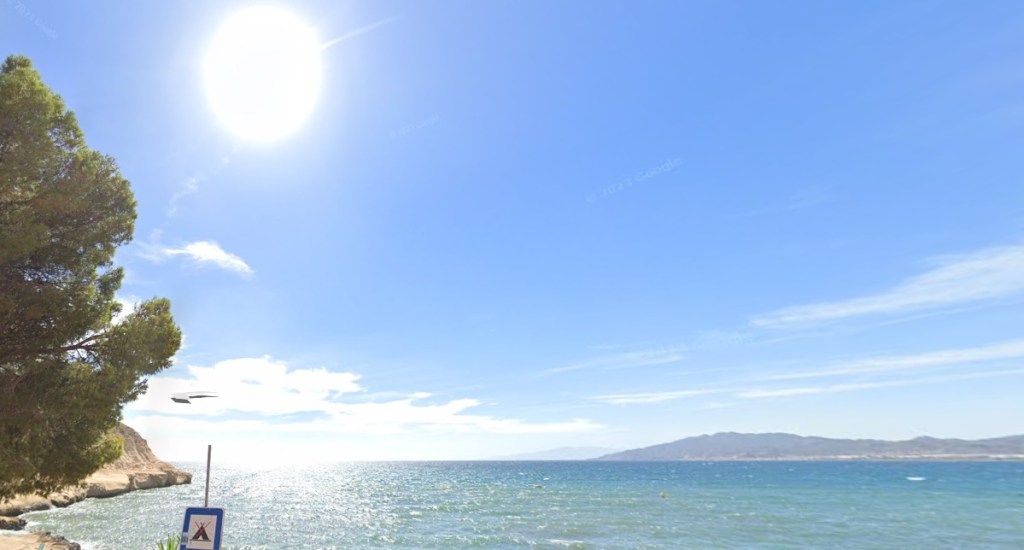 Del sol de medianoche al sol eterno del levante almeriense