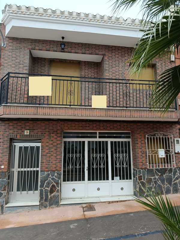 Casa adosada en venta en el centro de Taberno,&nbsp;Almería